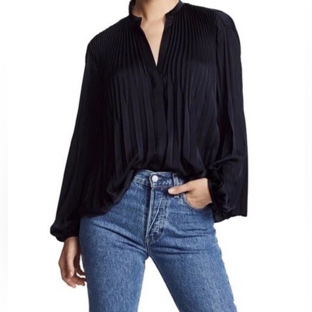 Vince Black Pleated V-Neck Long Sleeve Blouse Size Small